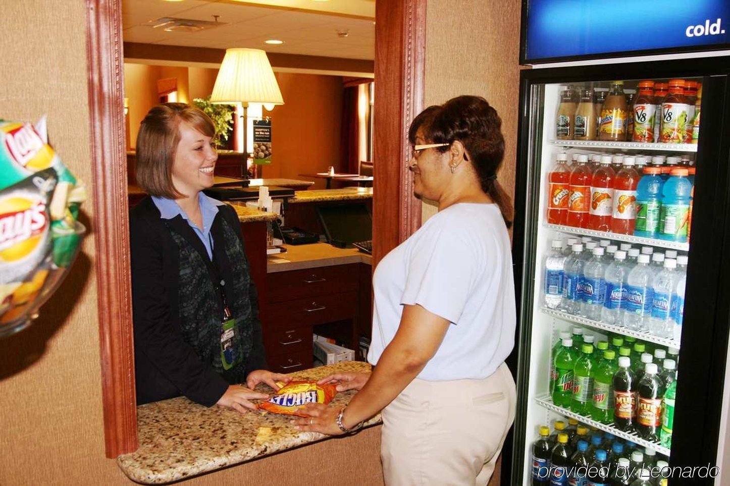 Comfort Inn & Suites Kansas City Downtown Экстерьер фото