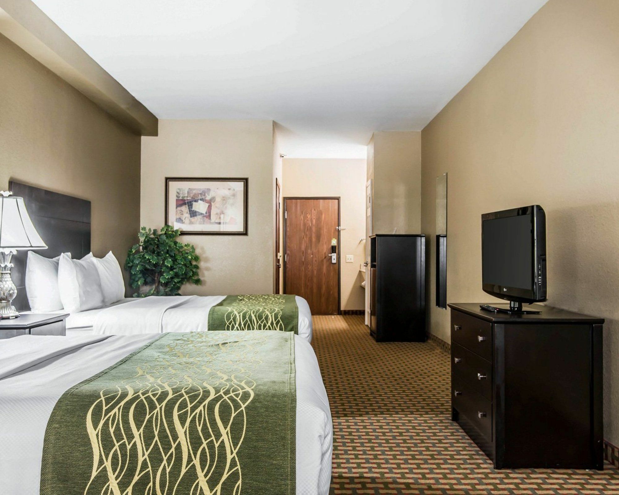 Comfort Inn & Suites Kansas City Downtown Экстерьер фото